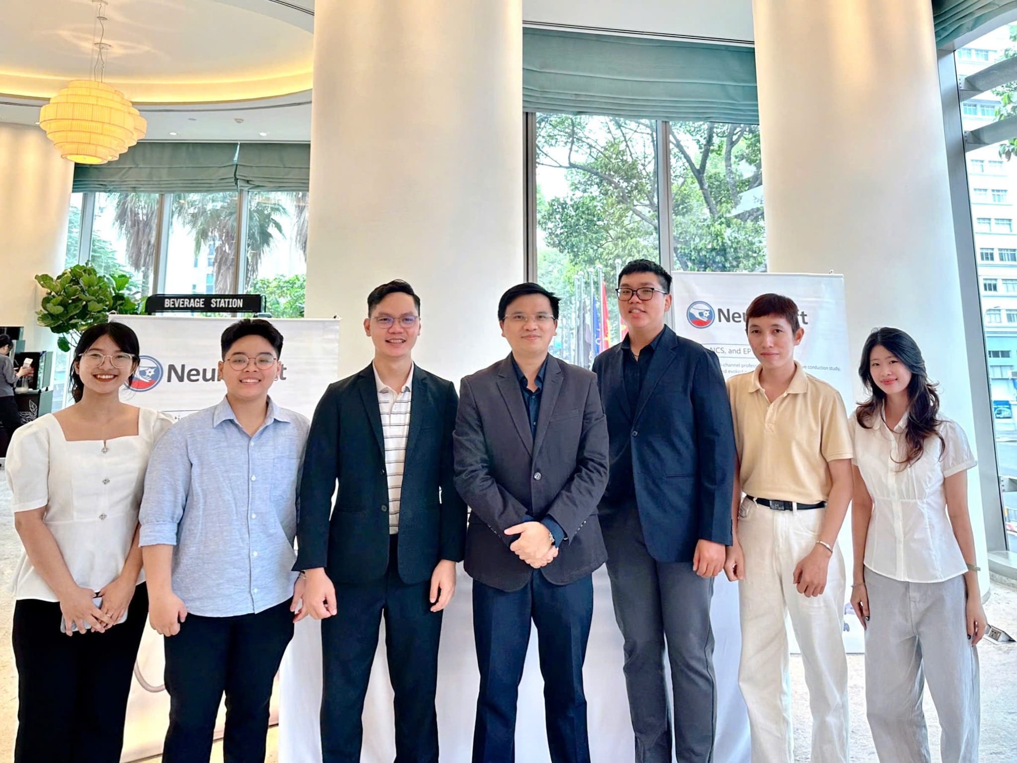 Hội Nghị Thần Kinh Việt - Pháp