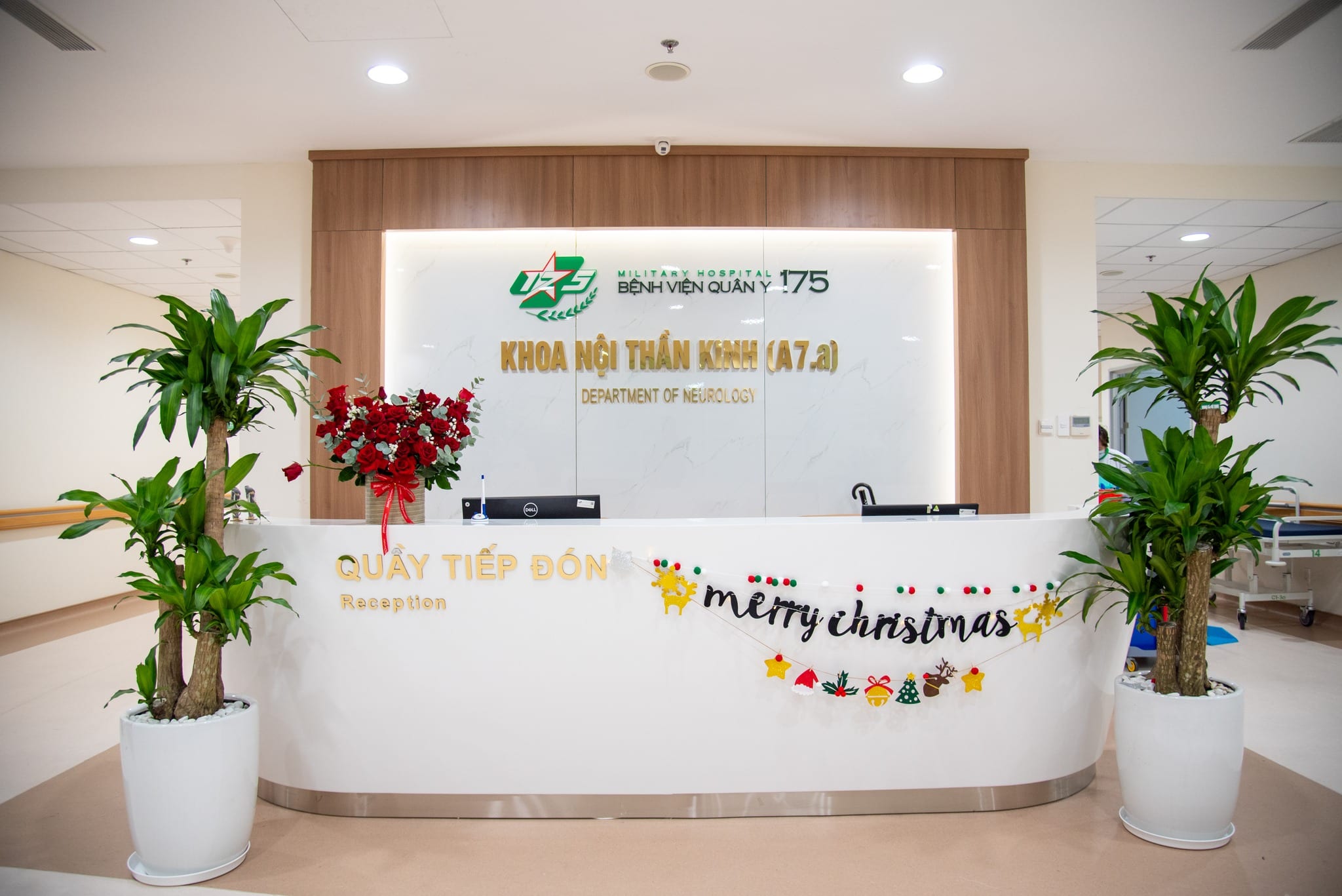 Máy điện cơ Litebox của hãng Neurosoft do Mosneuro Việt Nam cung cấp và được sử dụng ở Seminar của Bệnh viện Quân Y 175 (TP.HCM)